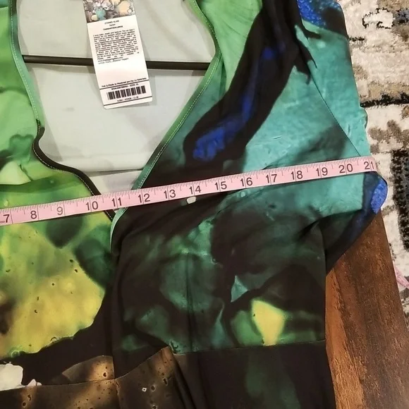 Rare wrap dress, size XLarge,Le Galeriste,NWT wearable art. - Picture 6 of 8